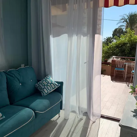 Lagoon * كاليبي