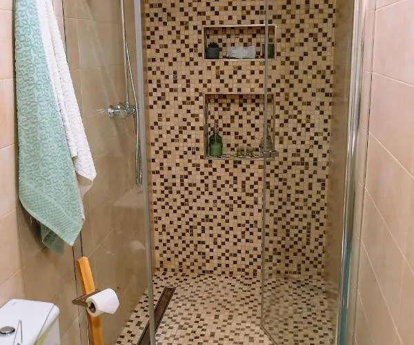 Lejlighed Lagoon -65m2 - First Line - 200 M To - *