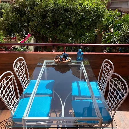 Lagoon Apartment